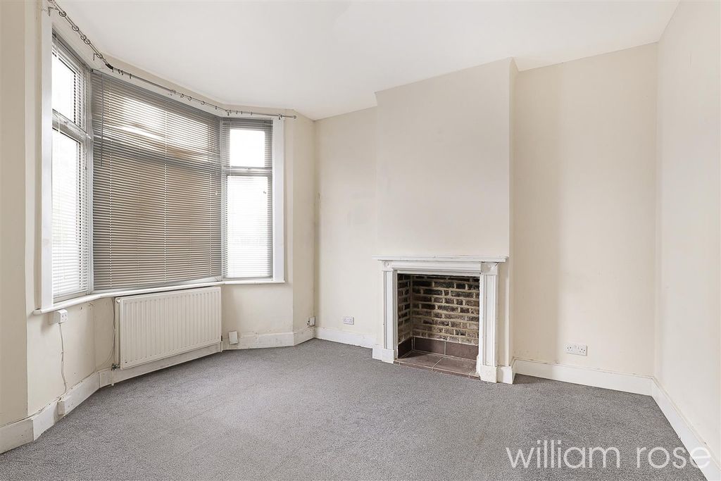 Property photo 2 of 14 Img_1609.Jpg