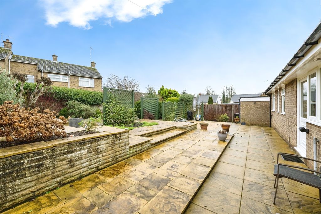 Property photo 2 of 13