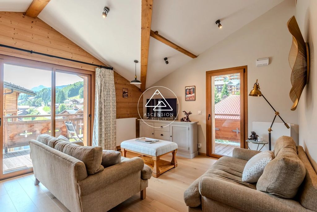 Property photo 1 of 32