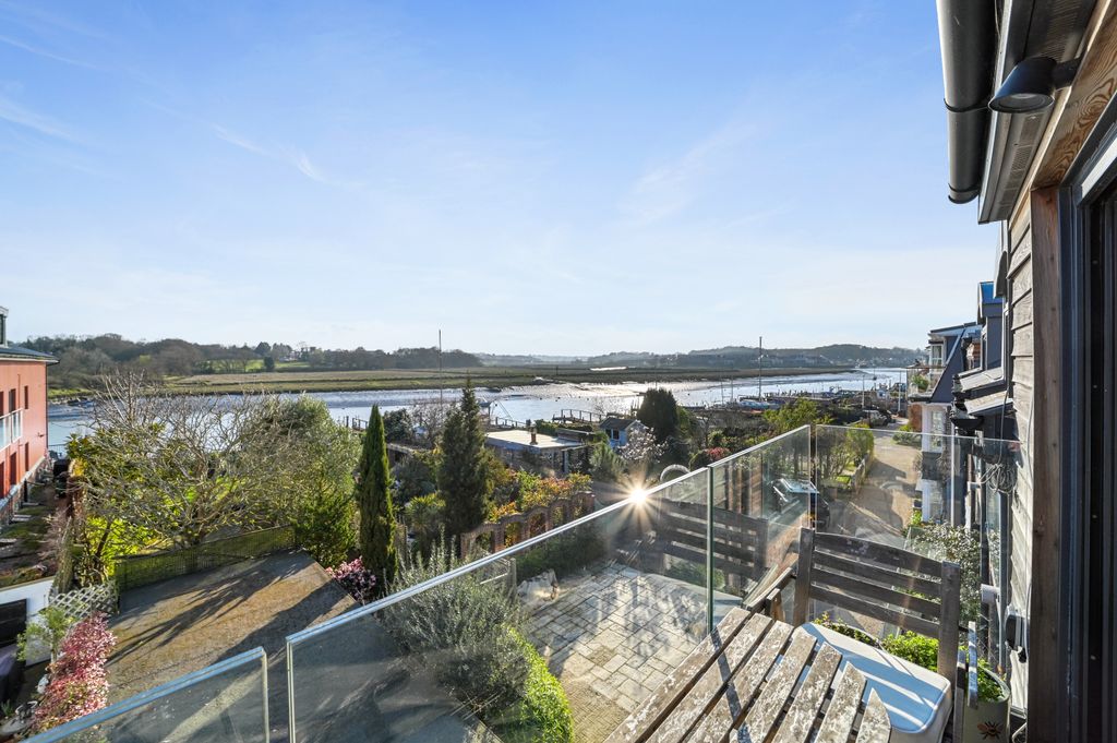 Property photo 1 of 50 Pt-Fc(Col)-Mudflats-2