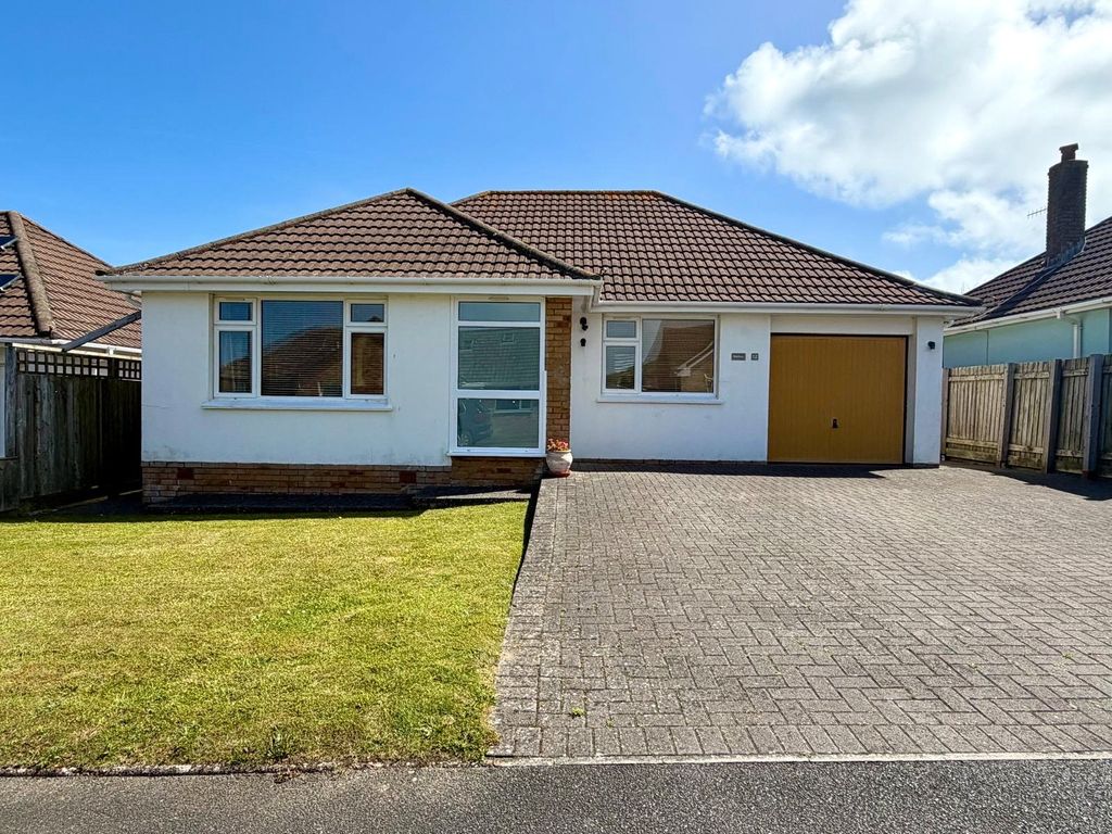 Property photo 1 of 14 Picture No. 11