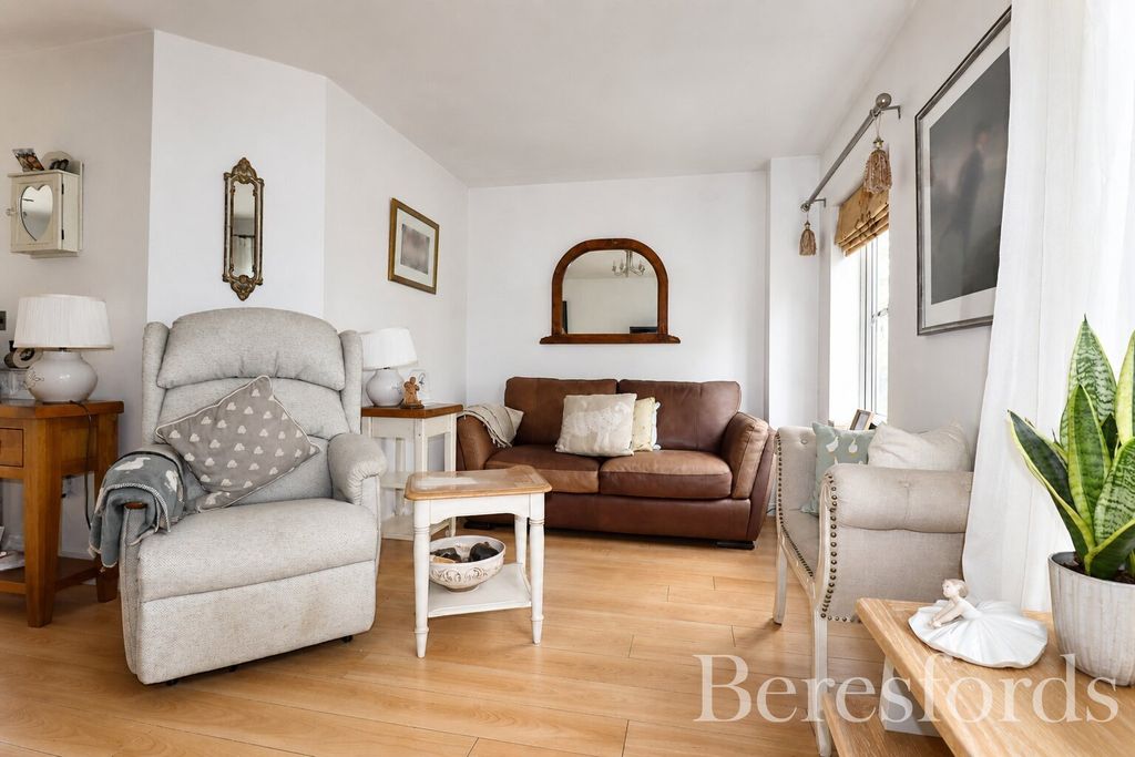 Property photo 3 of 12 Picture No. 08