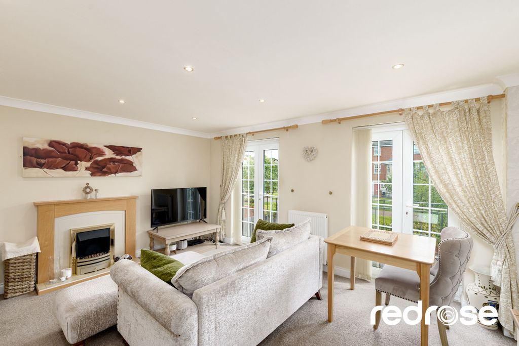 Property photo 2 of 16 Web_79 Perthshire Grove-17-2500Px
