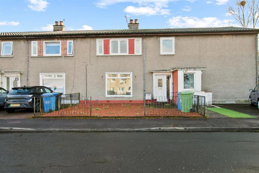 Property photo 3 of 23