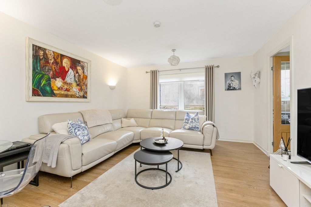 Property photo 2 of 15 Property Image 2