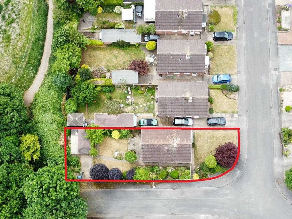 Property photo 2 of 24