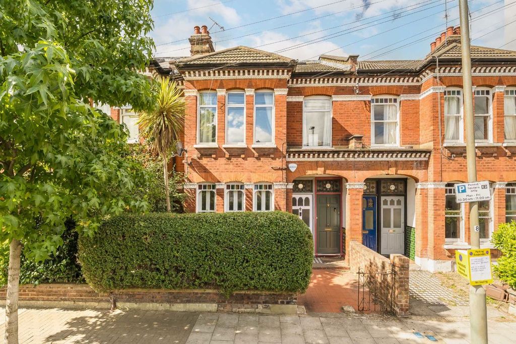 Property photo 1 of 7