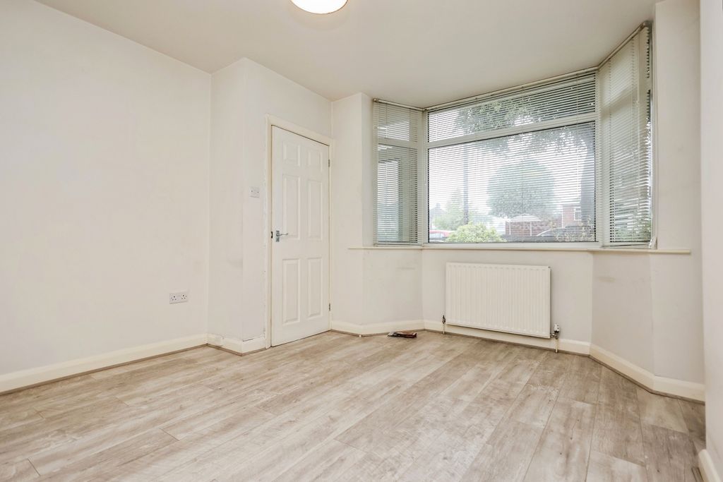 Property photo 3 of 19 Pbox-Img.Jpg