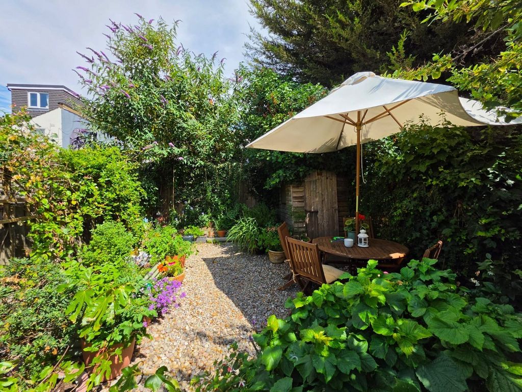 Property photo 2 of 14 Picture No. 36