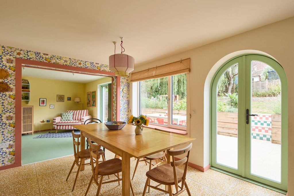 Property photo 1 of 60