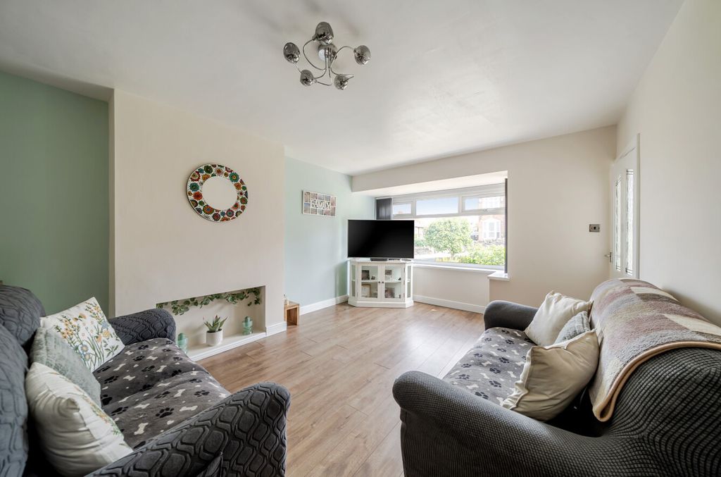 Property photo 2 of 21 1477799-14-6A2Fee...