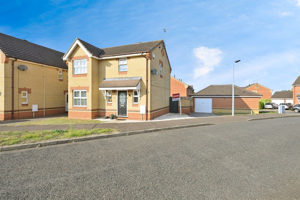 Property photo 1 of 16