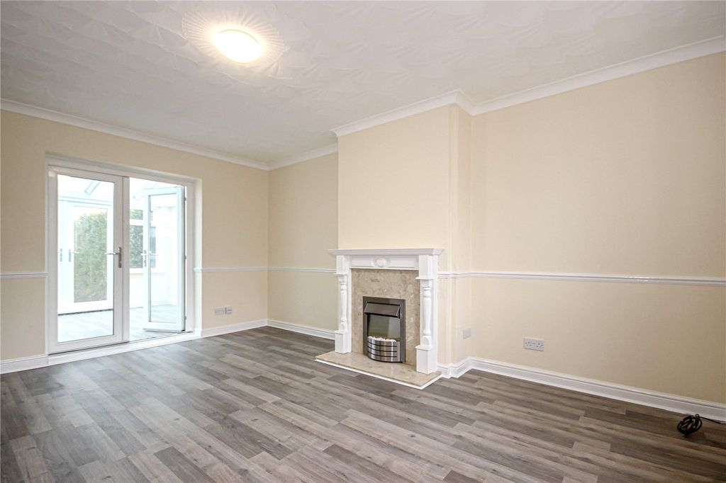 Property photo 1 of 13 Picture No. 09