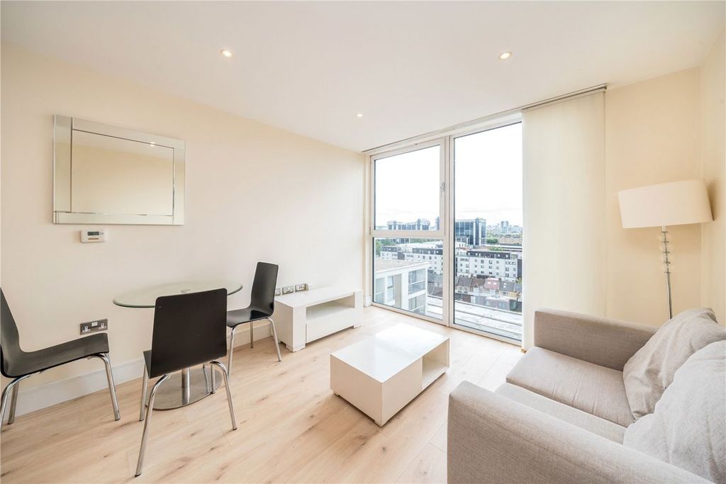 Property photo 1 of 11