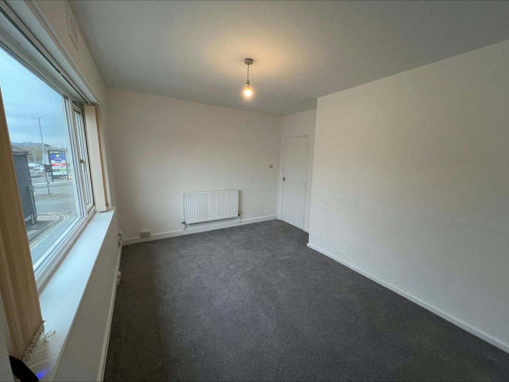 Property photo 3 of 8 Processed-16DC89D7-Da38-46Bf-82F3-7D6B65A51456.Jpeg