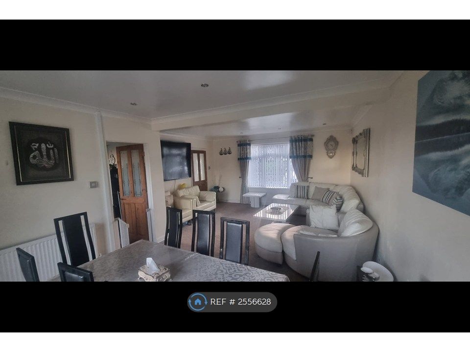 Property photo 1 of 19 Lounge/Dinner