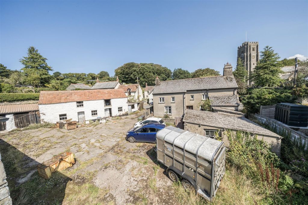 Property photo 2 of 34 1342278-2-68A85A0056c7A-Arw.Jpg