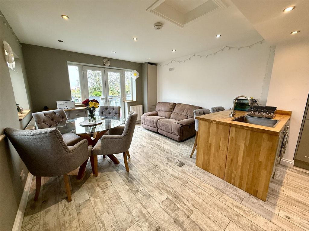 Property photo 2 of 27 Img_3201.Jpeg