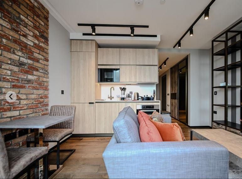 Property photo 3 of 17 C.Jpg