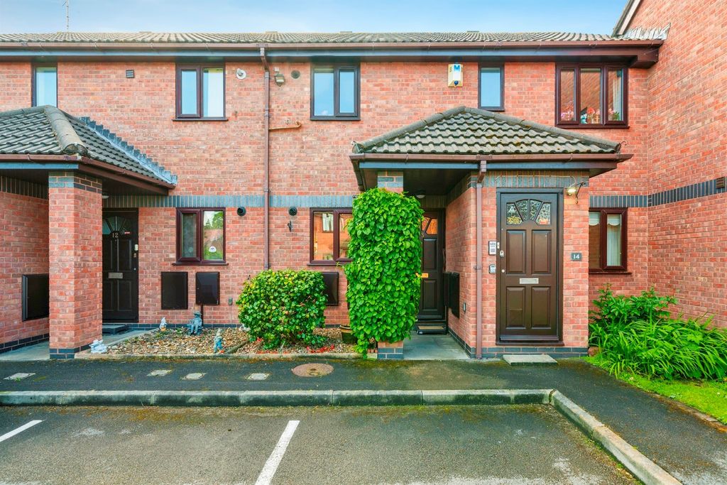 Property photo 1 of 11