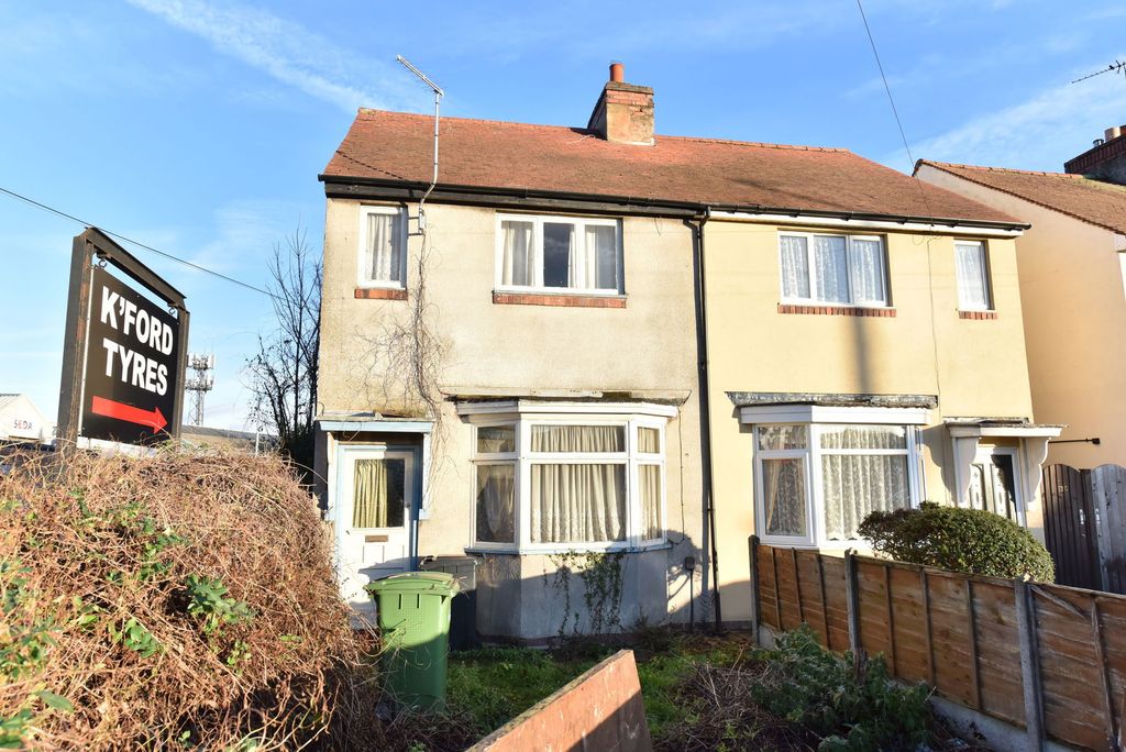 Property photo 1 of 8