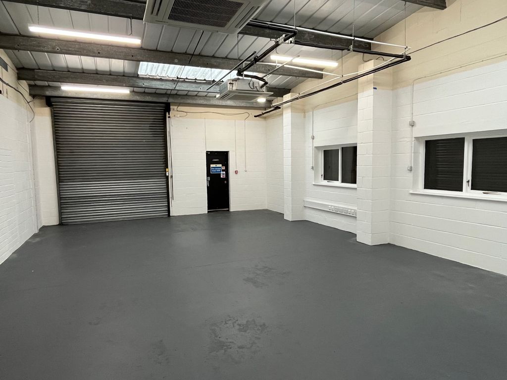 Property photo 3 of 4