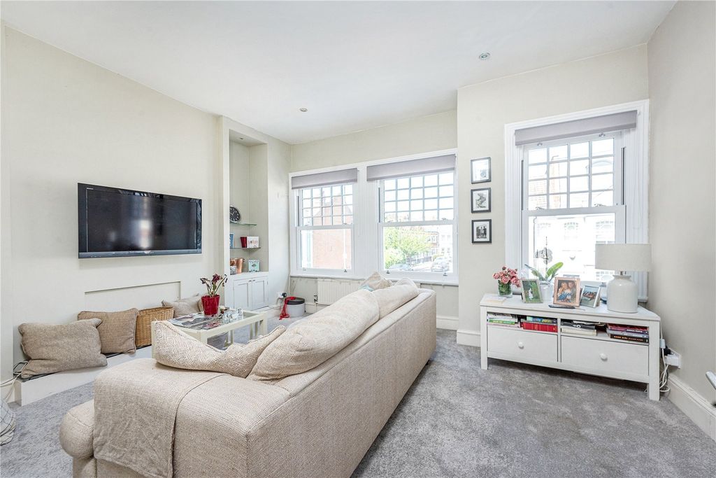 Property photo 1 of 13 Photo