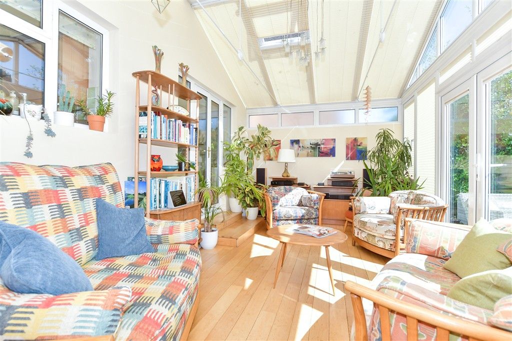 Property photo 2 of 13 Conservatory