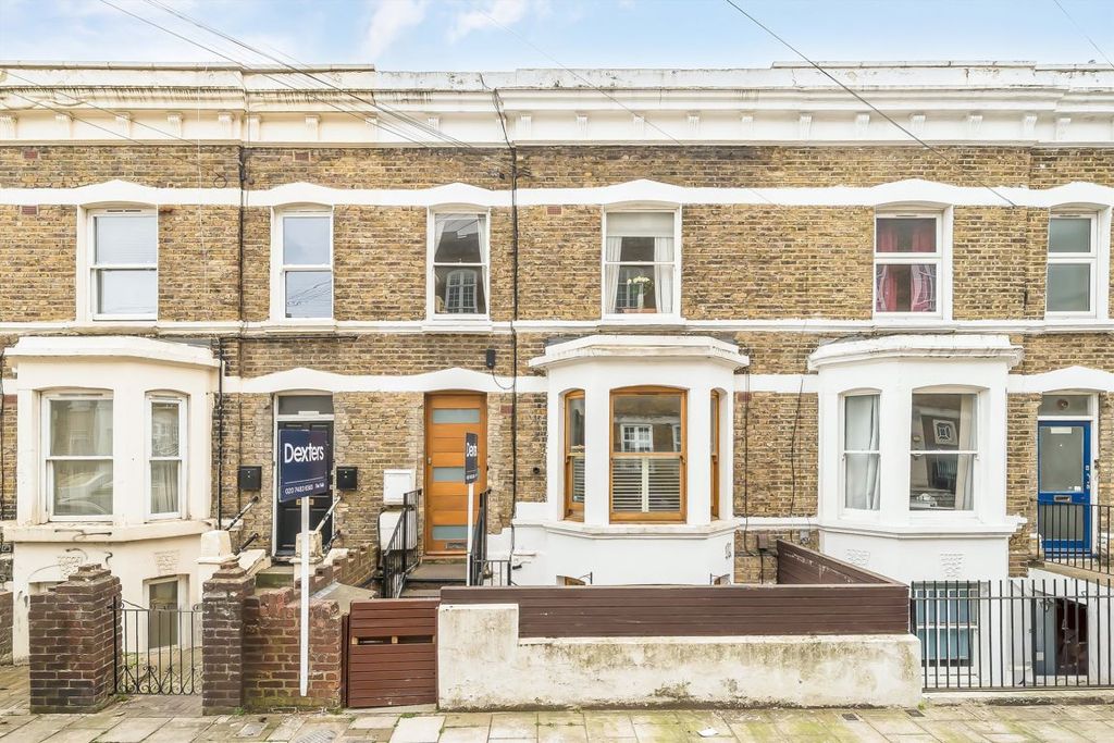 Property photo 1 of 7