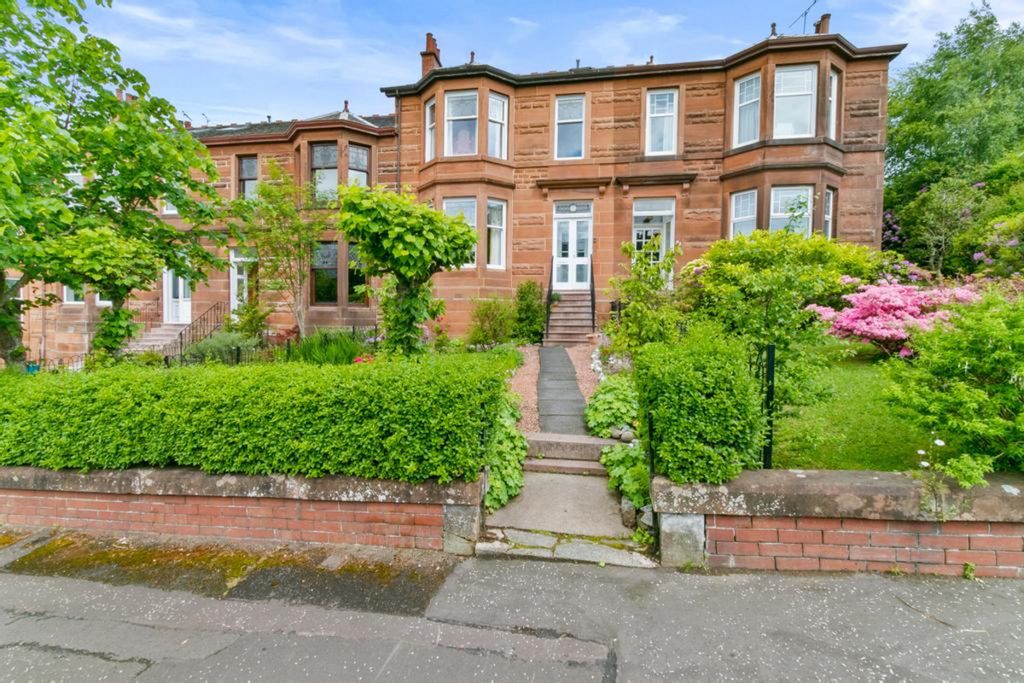 Property photo 1 of 34