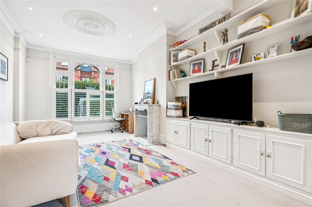 Property photo 2 of 9 Reception Room