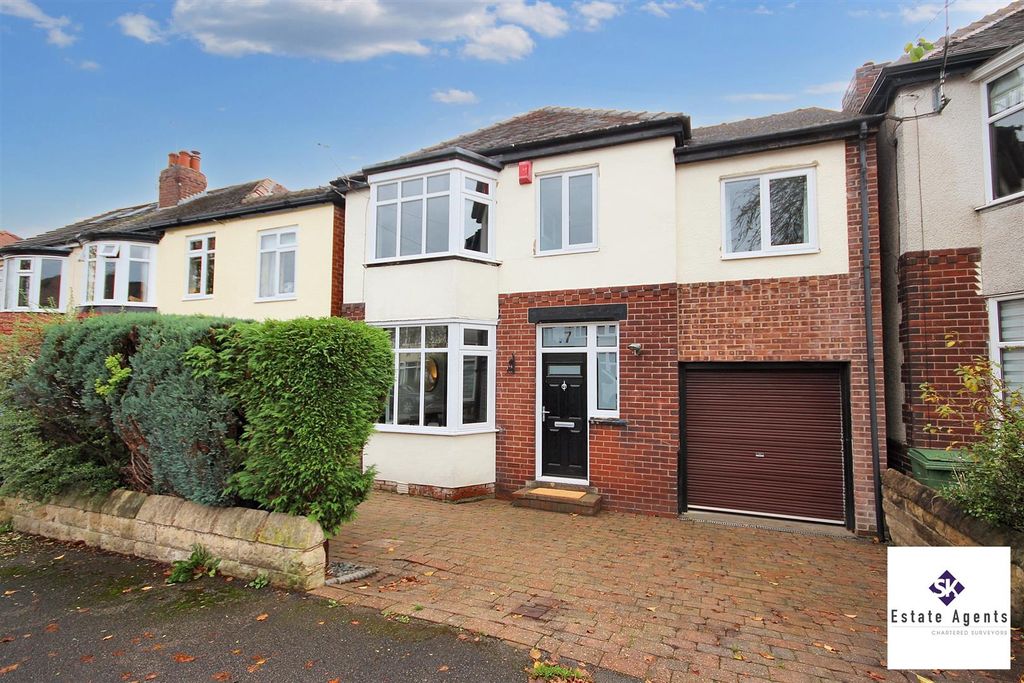 Property photo 1 of 25 Outside