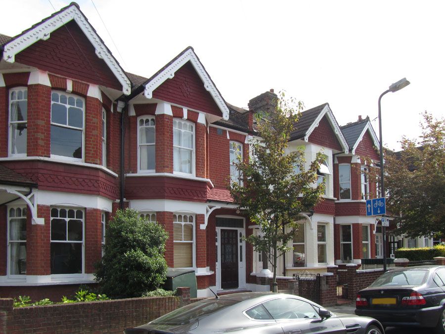 Property photo 1 of 8