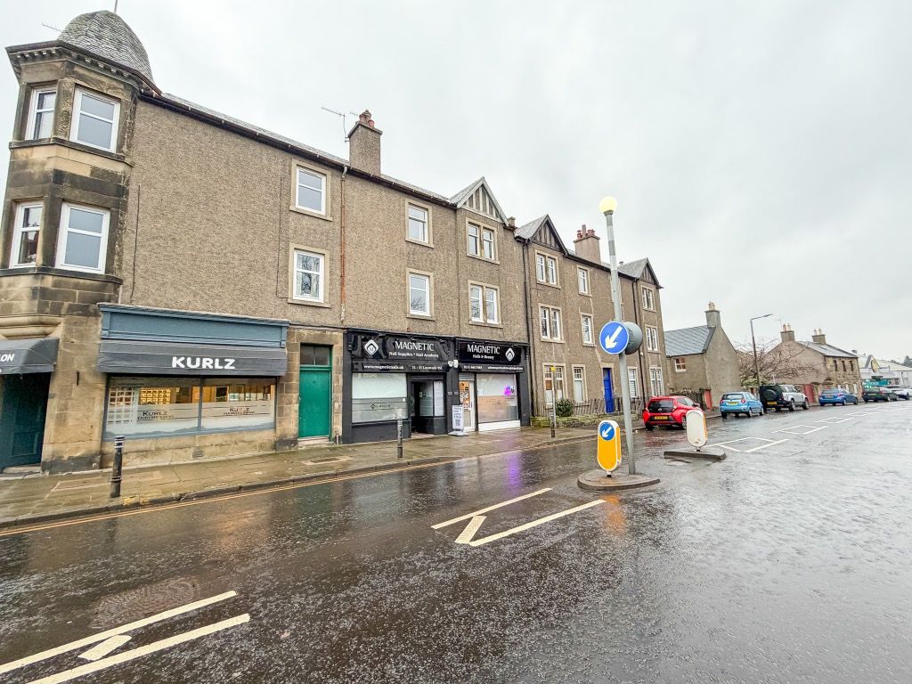 Property photo 3 of 9 Photo 3