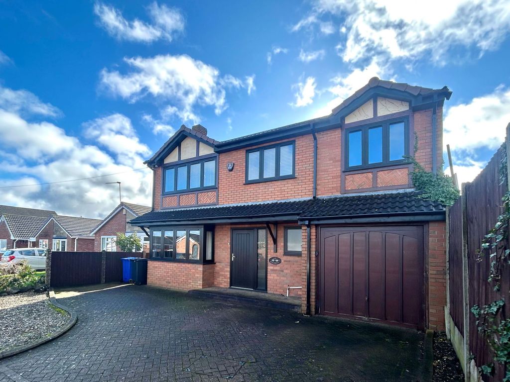 Property photo 1 of 24