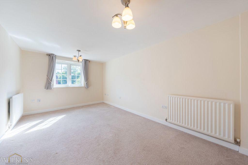 Property photo 3 of 17 Photograph