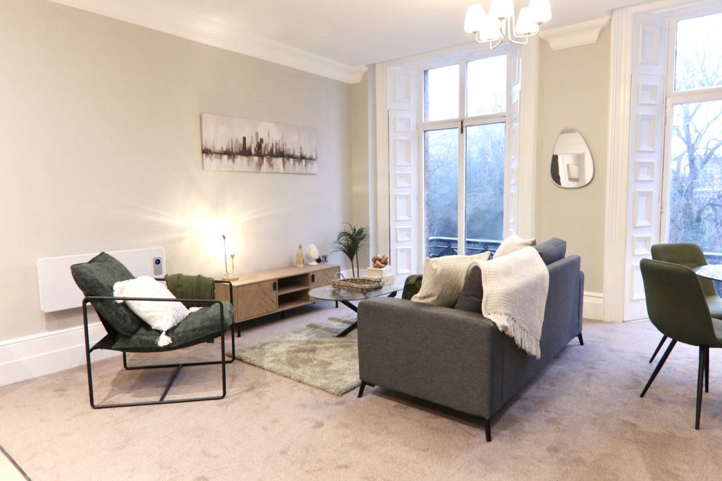 Property photo 2 of 53 Gallery