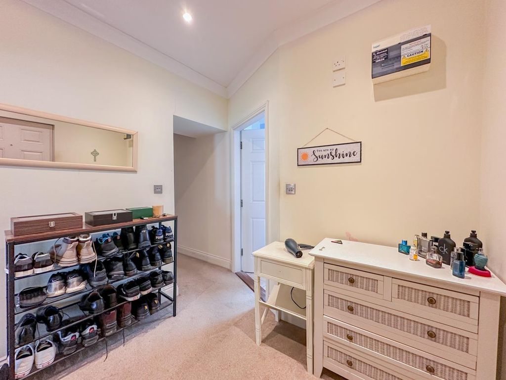 Property photo 3 of 13 3.Jpg
