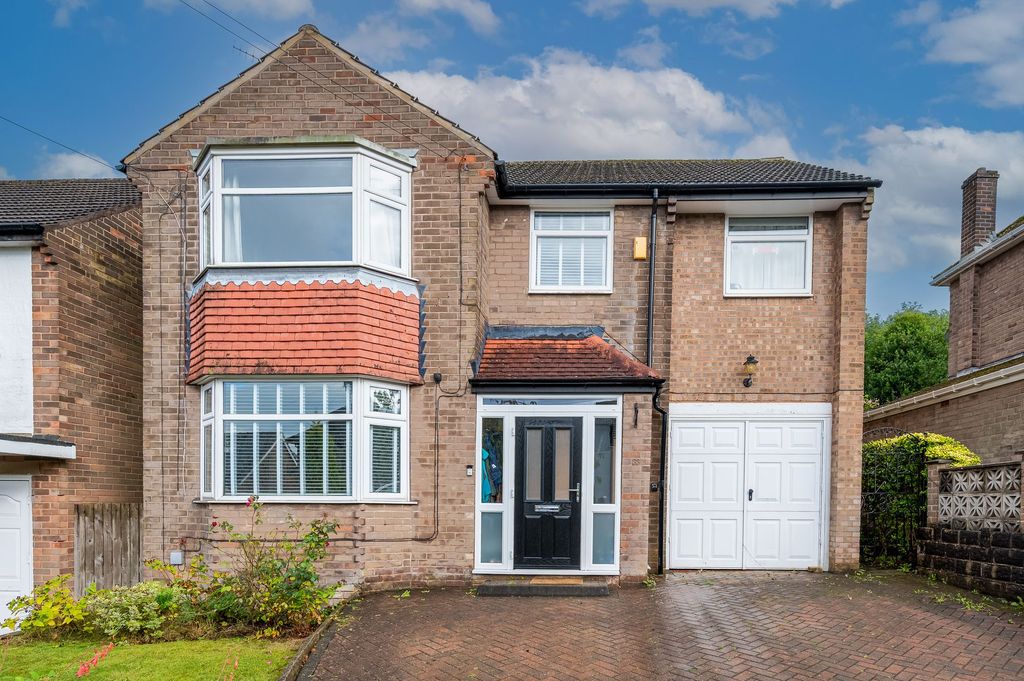 Property photo 1 of 31