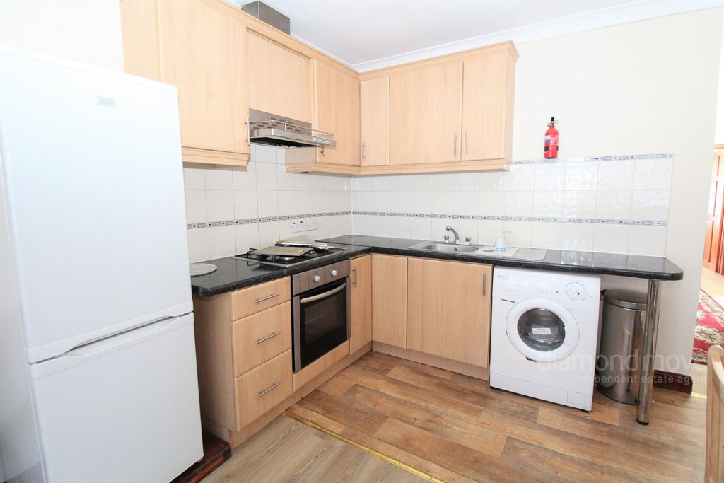 Property photo 3 of 6 Photo 3