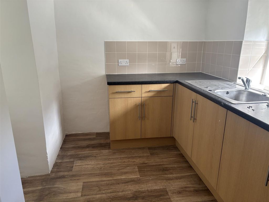 Property photo 3 of 12 Img_9459.Jpg