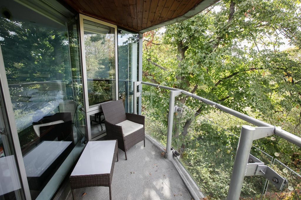 Property photo 3 of 25 3Y6A1598.Jpg