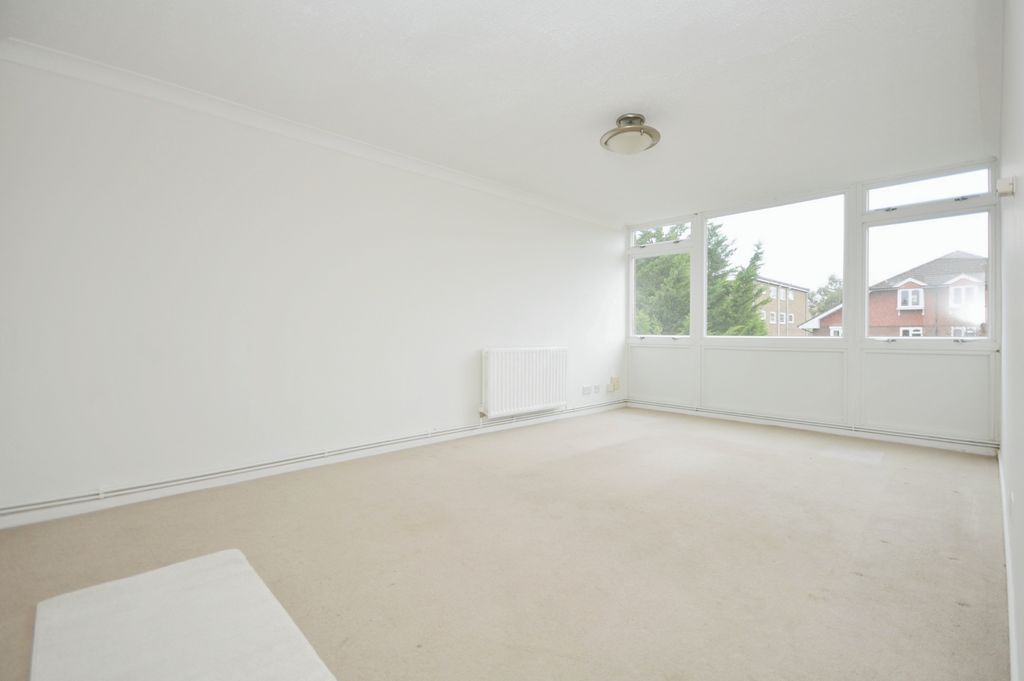 Property photo 2 of 17 Photography