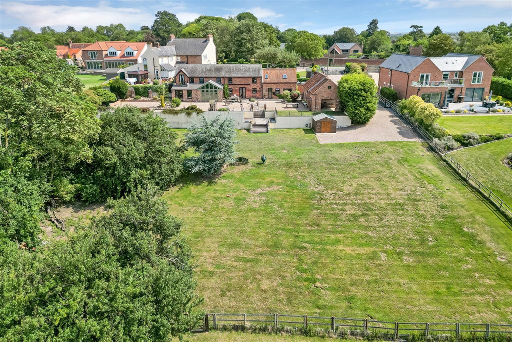 Property photo 2 of 31 The Covert, Elton Web Ph-8.Jpg