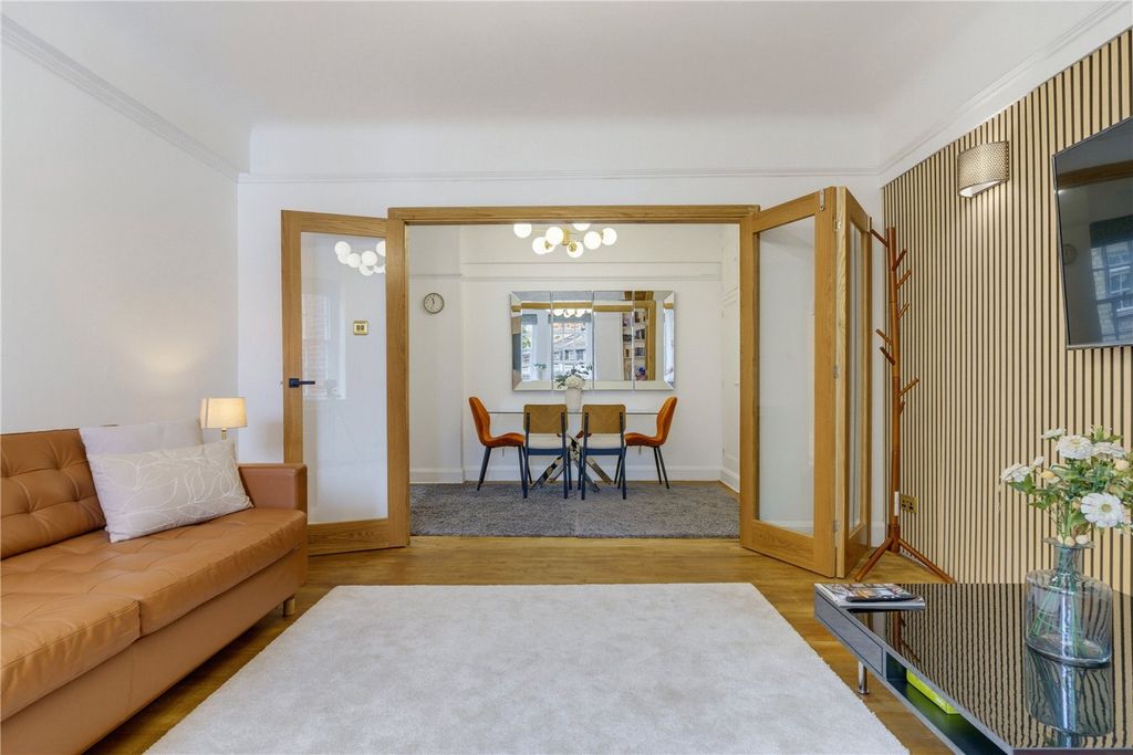 Property photo 3 of 11 Picture No. 61