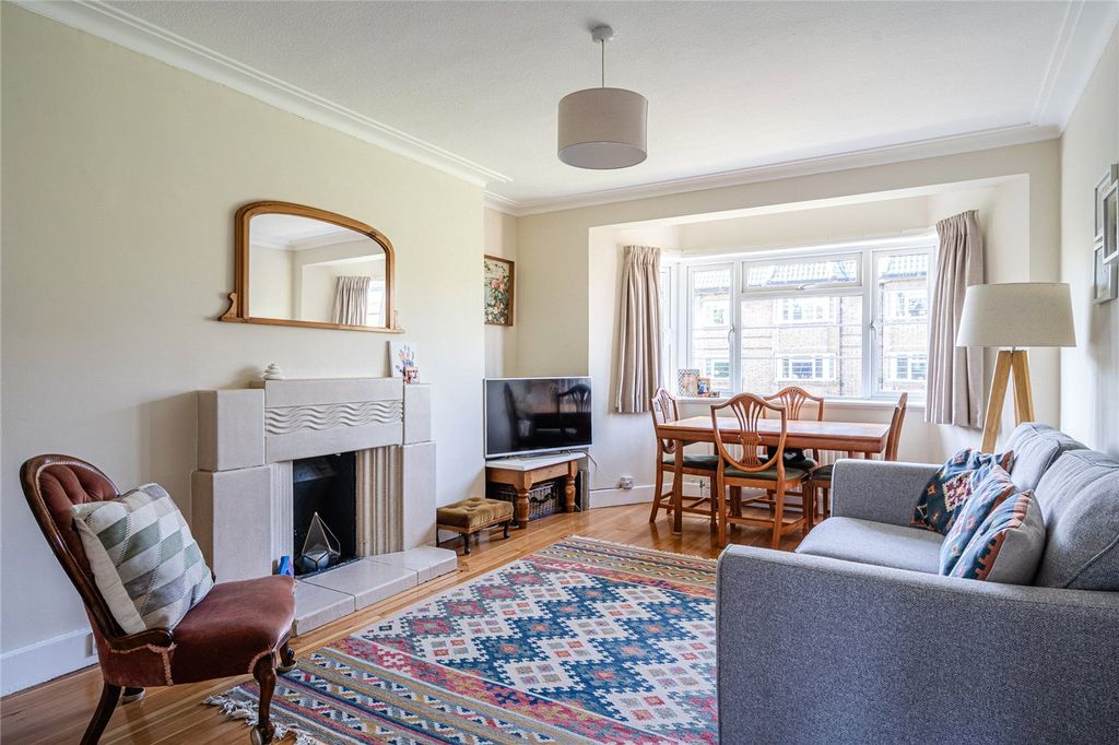 Property photo 1 of 10 Picture No. 02