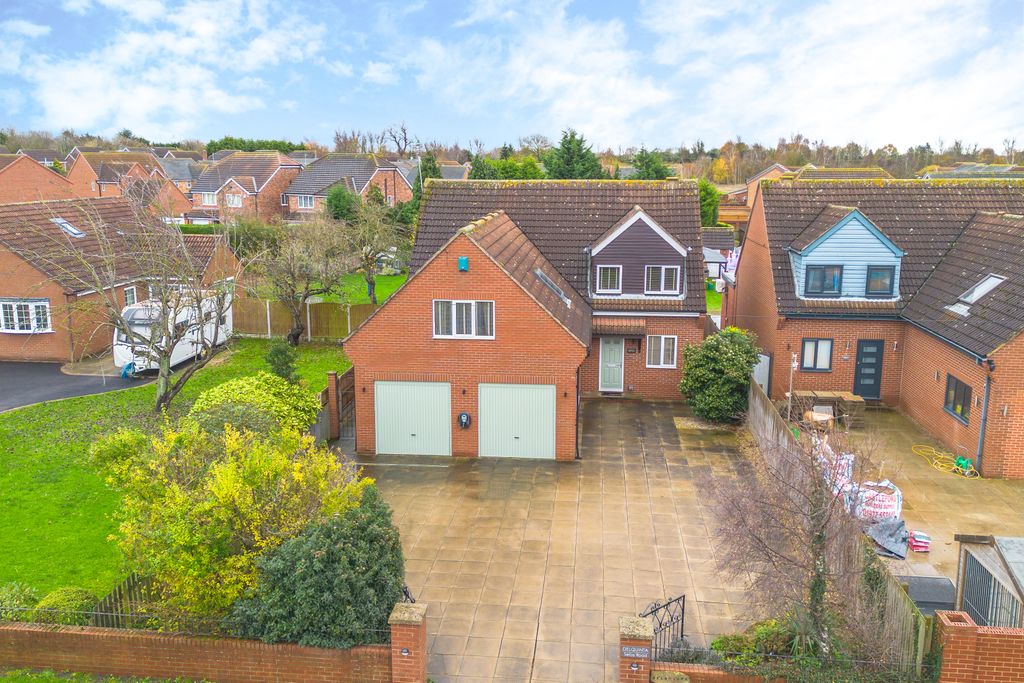 Property photo 2 of 50 Delquinta1