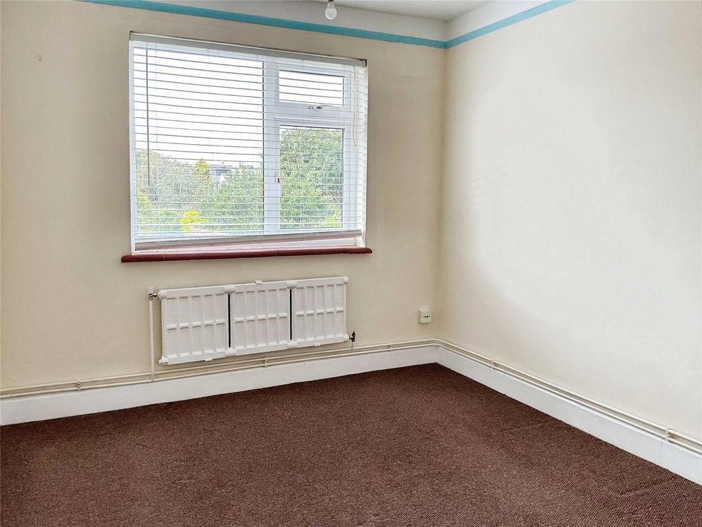 Property photo 3 of 9 Picture No. 04