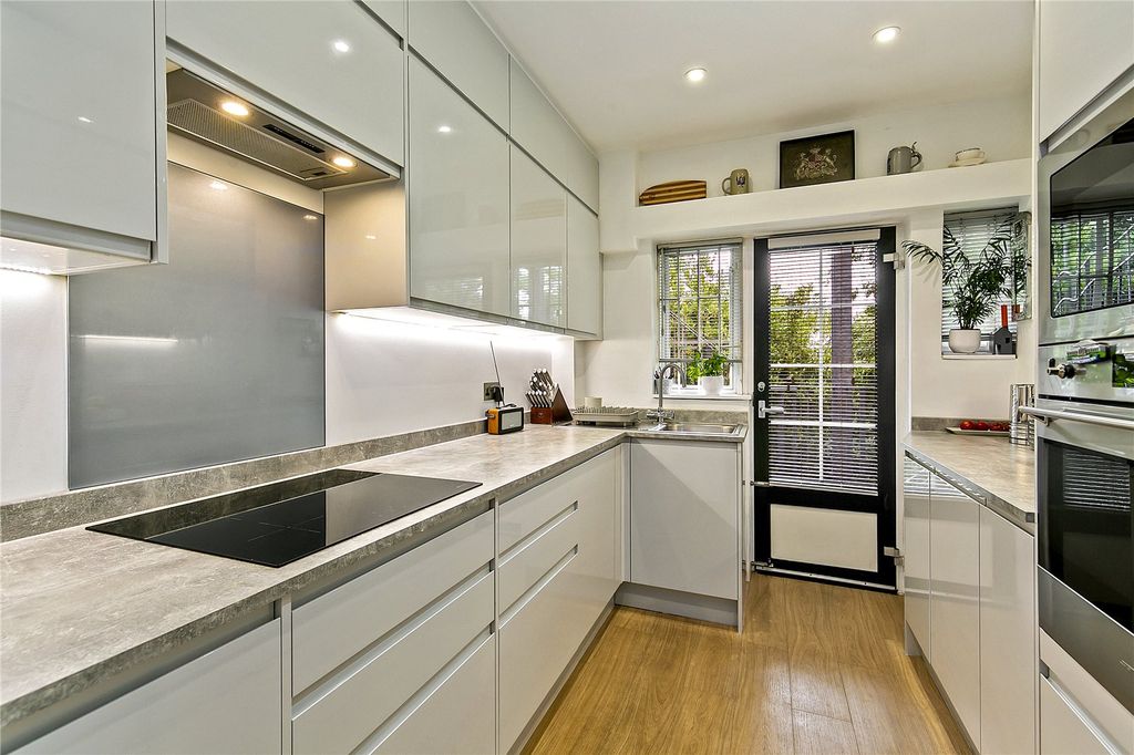 Property photo 3 of 8 Picture No. 03