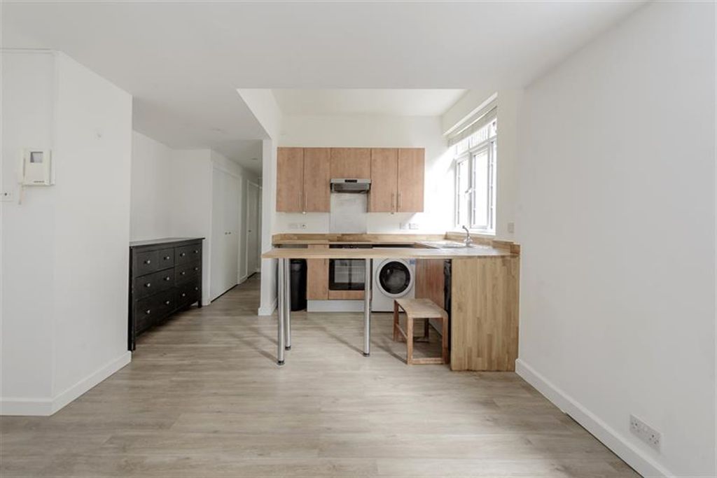 Property photo 1 of 7 (Main)